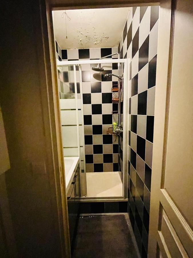 Appartement En Plein Coeur Du 10Eme Et Proche De Plusieurs Gares ปารีส ภายนอก รูปภาพ