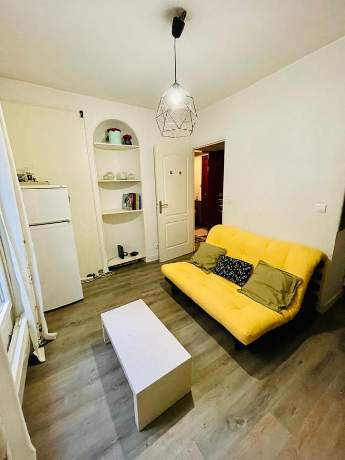 Appartement En Plein Coeur Du 10Eme Et Proche De Plusieurs Gares ปารีส ภายนอก รูปภาพ