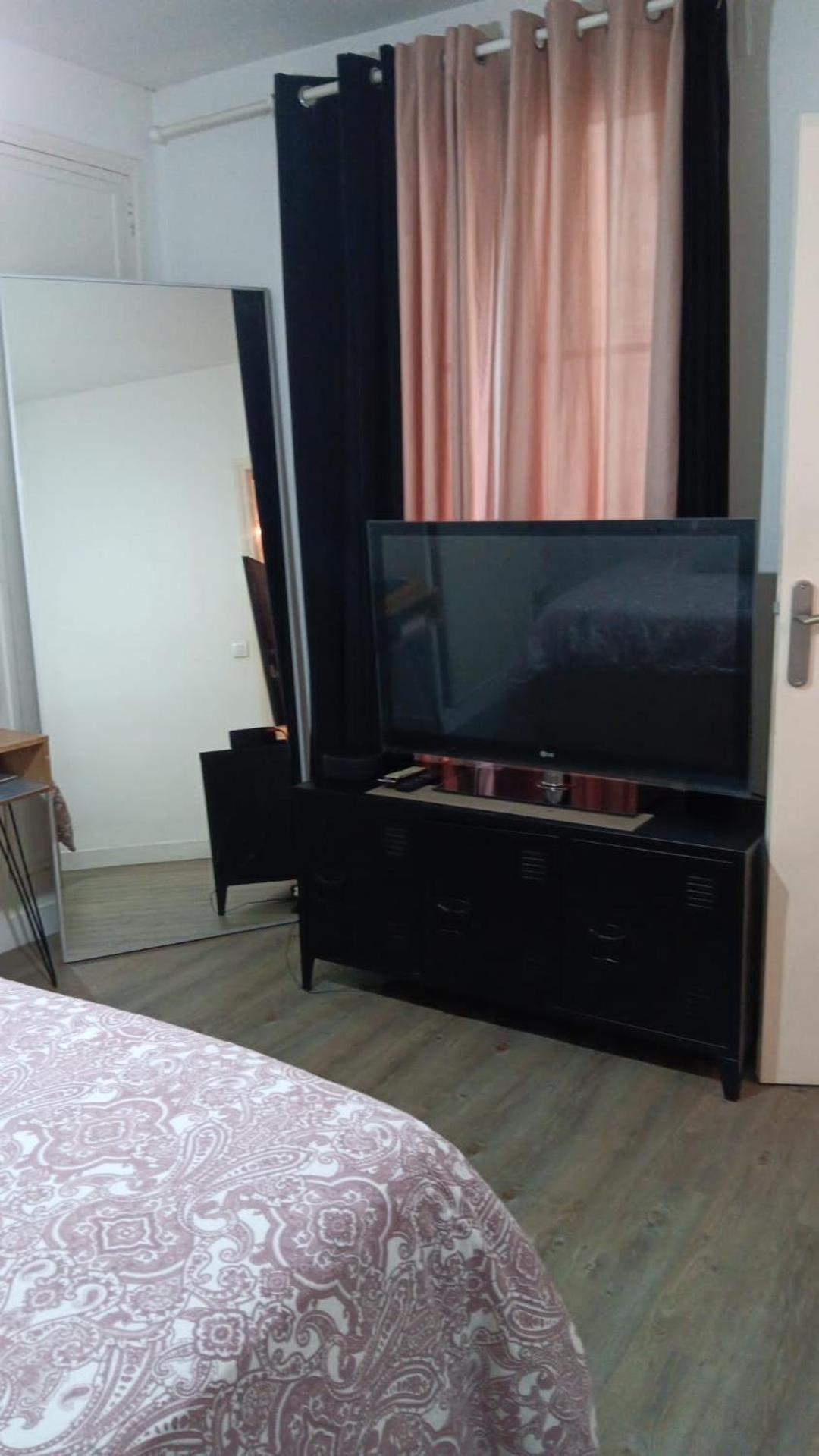 Appartement En Plein Coeur Du 10Eme Et Proche De Plusieurs Gares ปารีส ภายนอก รูปภาพ